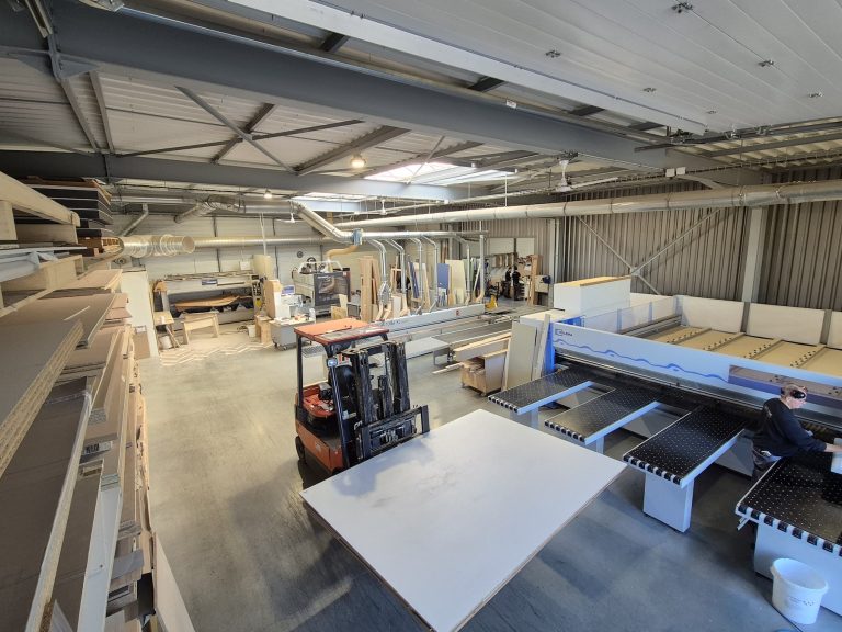 ATELIER USINAGE - PANNEAUX